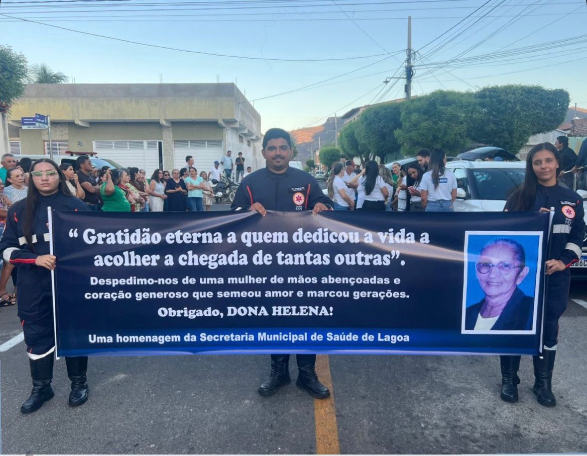 A Câmara Municipal de Lagoa-PB, realizou Sessão Solene em homenagem a ex vereadora desta casa, a Sra Helena Brito de Sousa, carinhosamente conhecida como "Dona Helena"